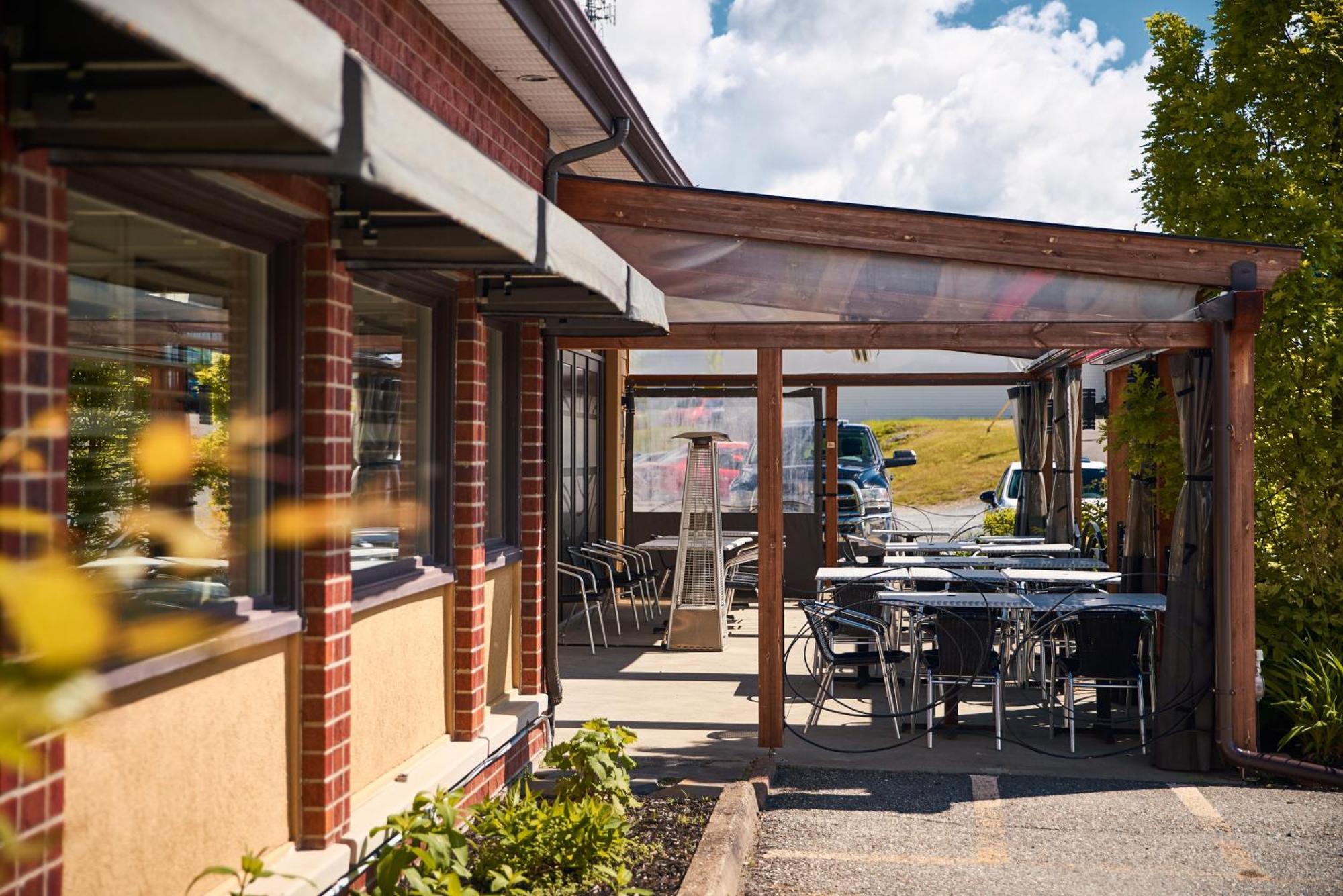 Hotel-Resto-Bar Le Journel Saint-Joseph-de-Beauce Luaran gambar